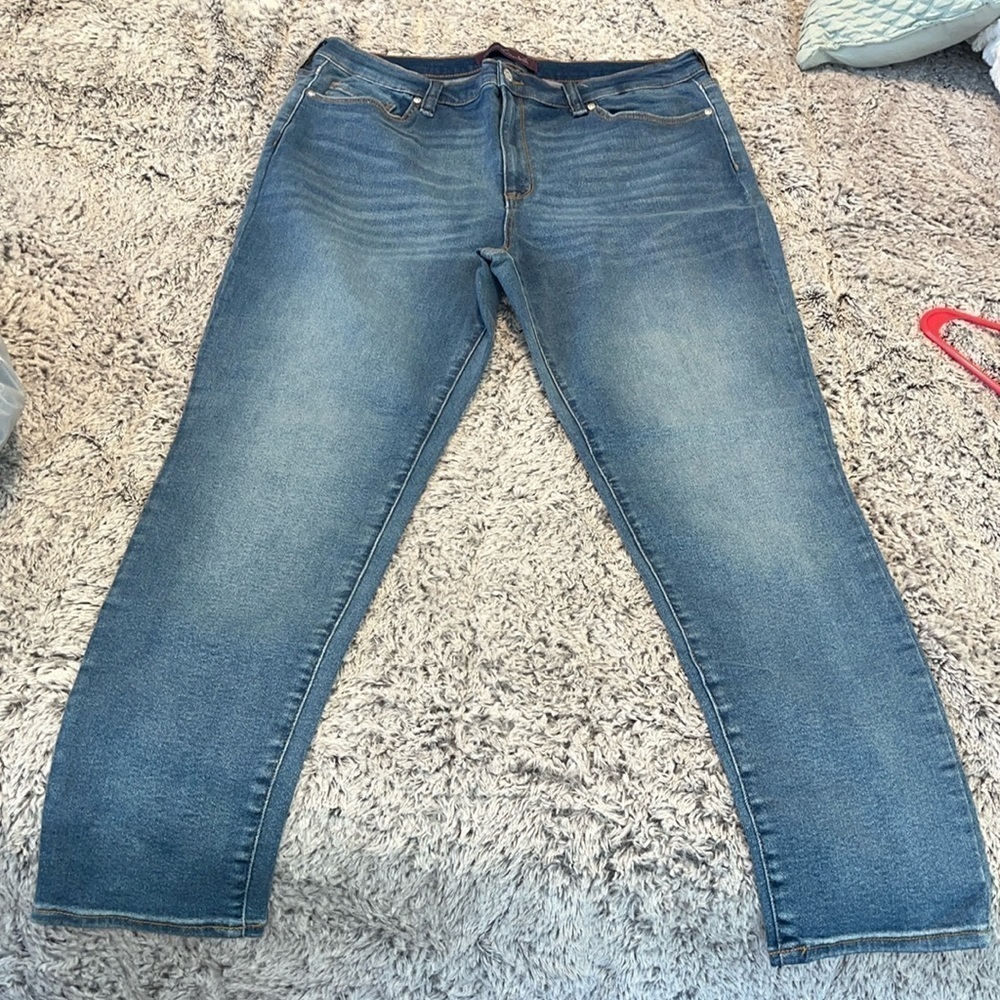 Gloria Vanderbilt NWOT Womens Amanda Classic Denim Jeans 16-18 (XXL)